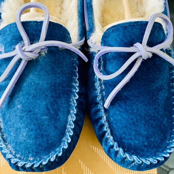 SOLD❗️FINAL PRICE!/UGG Australia Women’s Dakota Slippers Size8/PREOWNED/LIKE NEW - Picture 7 of 14